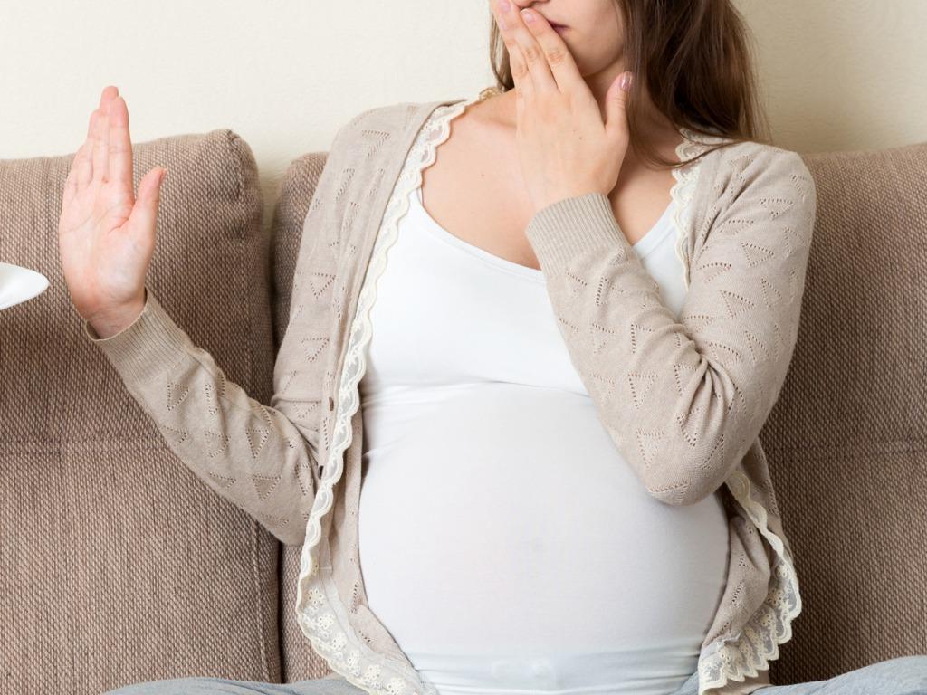 pregnant woman refusing food